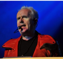 HOWARD JONES